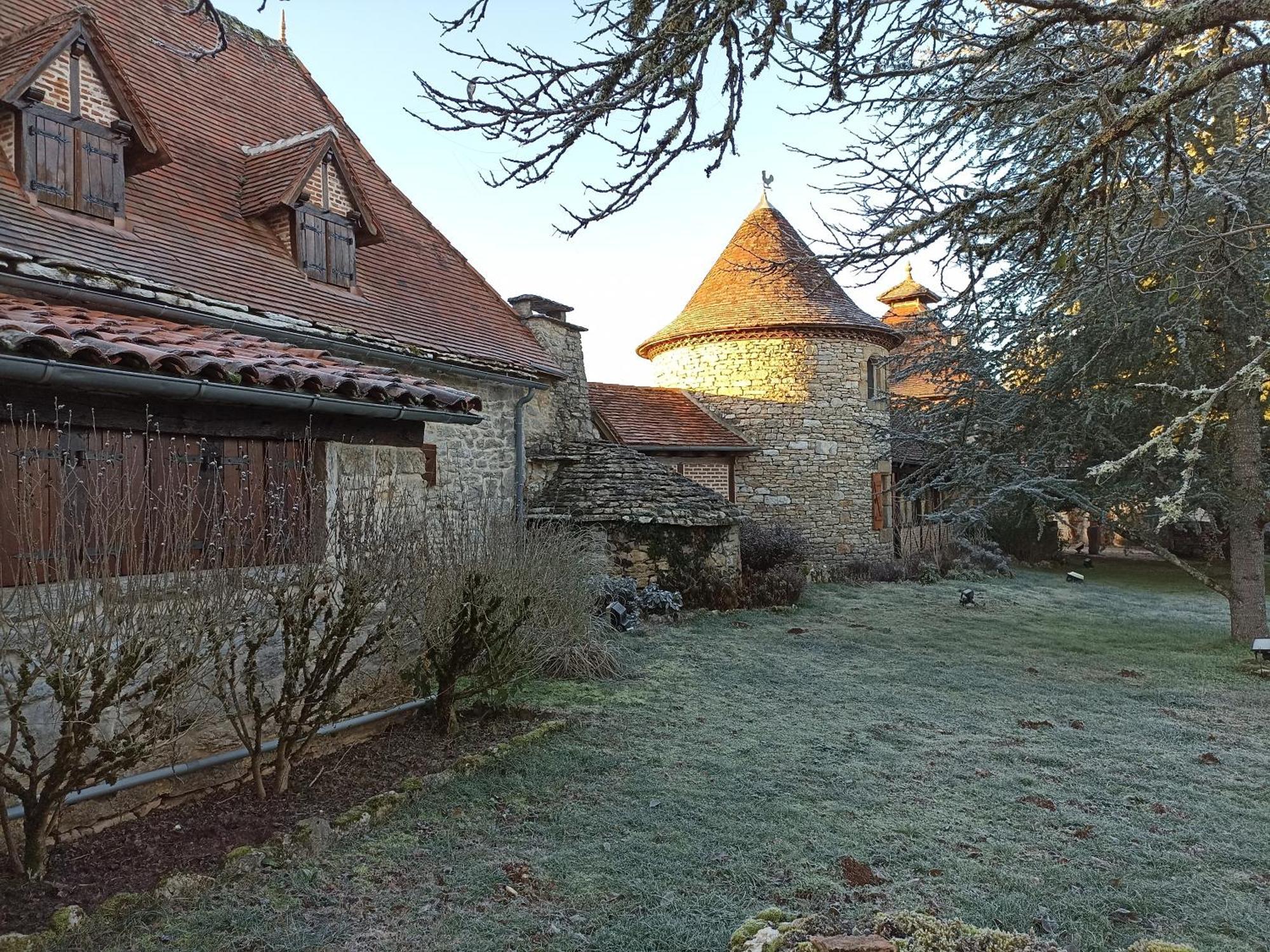 Les Gites Et Chambres D'Hotes Du Mas De Bouzou Grèzes Esterno foto