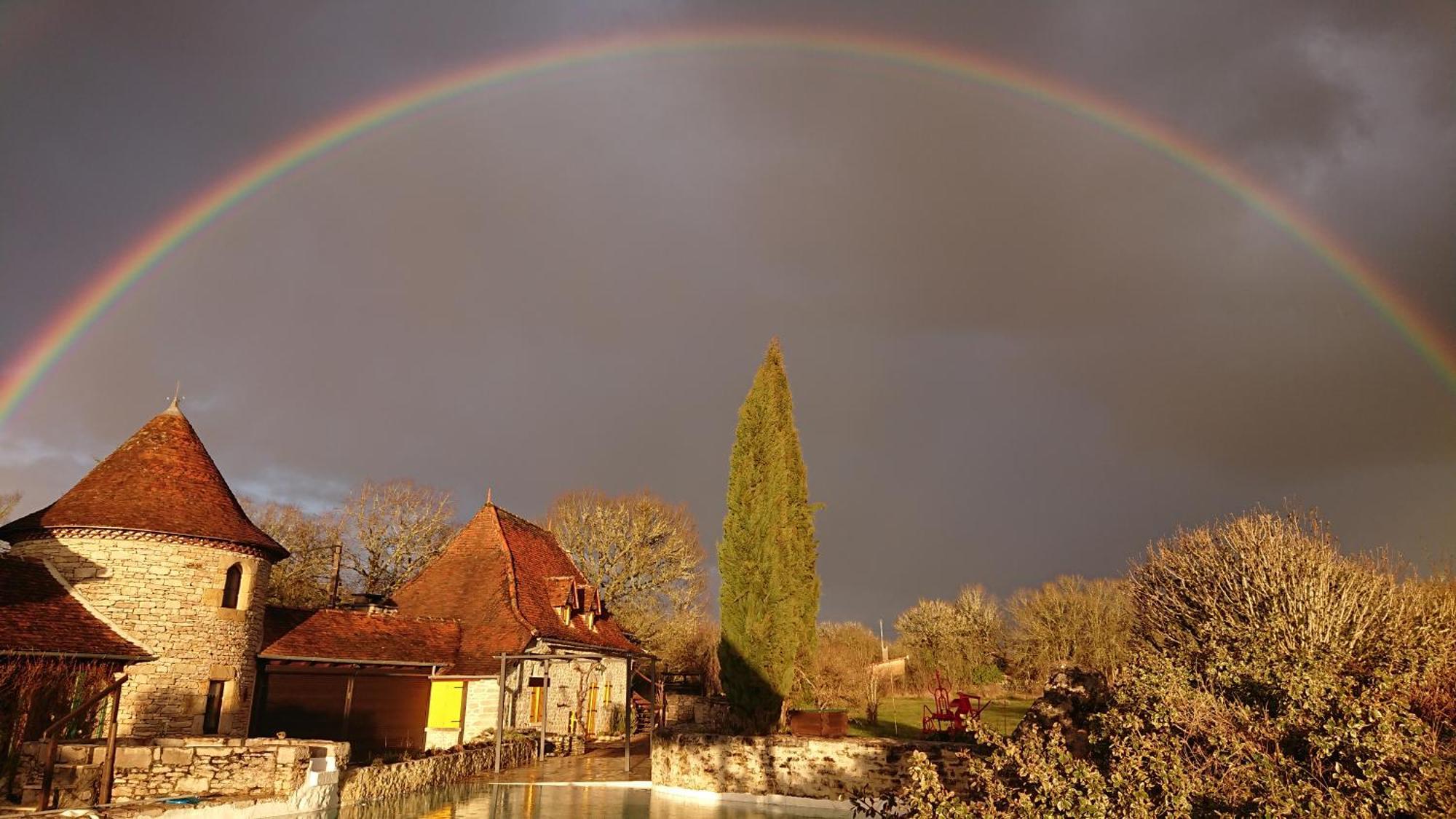 Les Gites Et Chambres D'Hotes Du Mas De Bouzou Grèzes Esterno foto